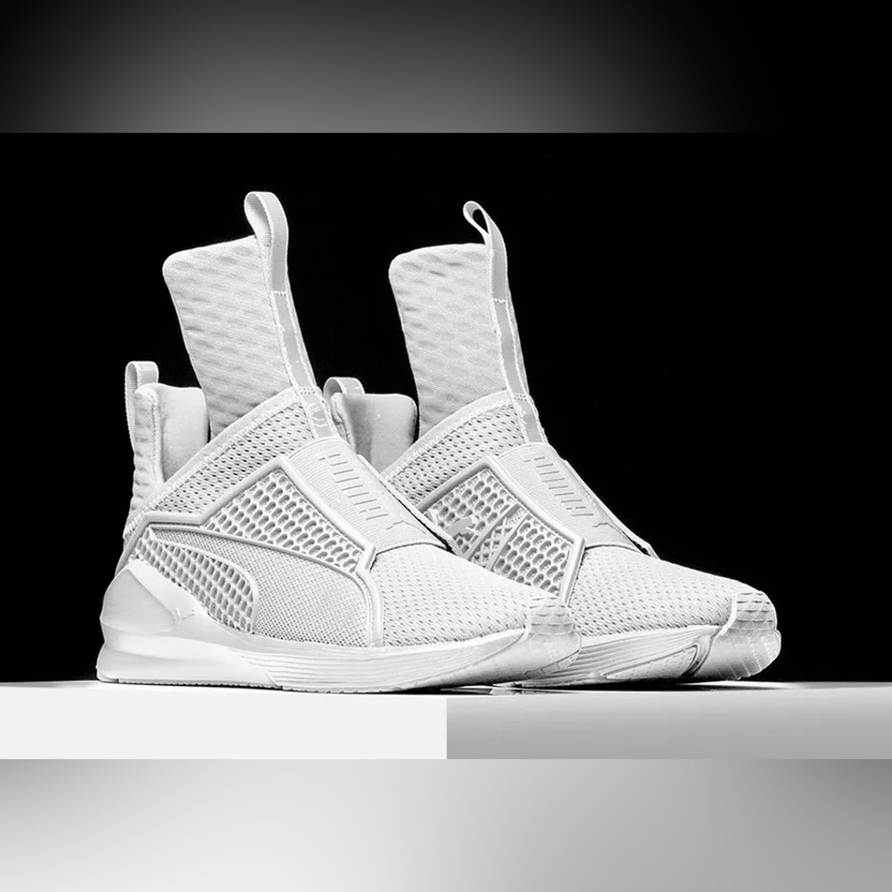 🤩NIB🤩 FENTY ✖️ PUMA TRAINERS SUPER RARE!TENNIS SHOES WHITE!LIMITED EDITION 9.5